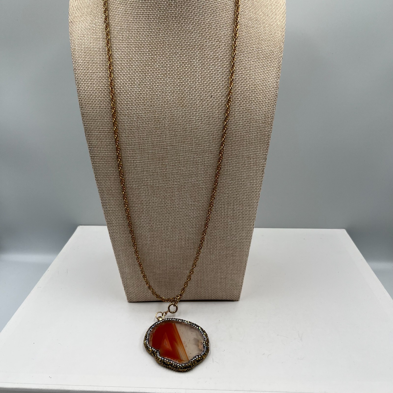 Vintage Banded Agate Slice Pendant Necklace Gold Tone Orange White Geode Boho