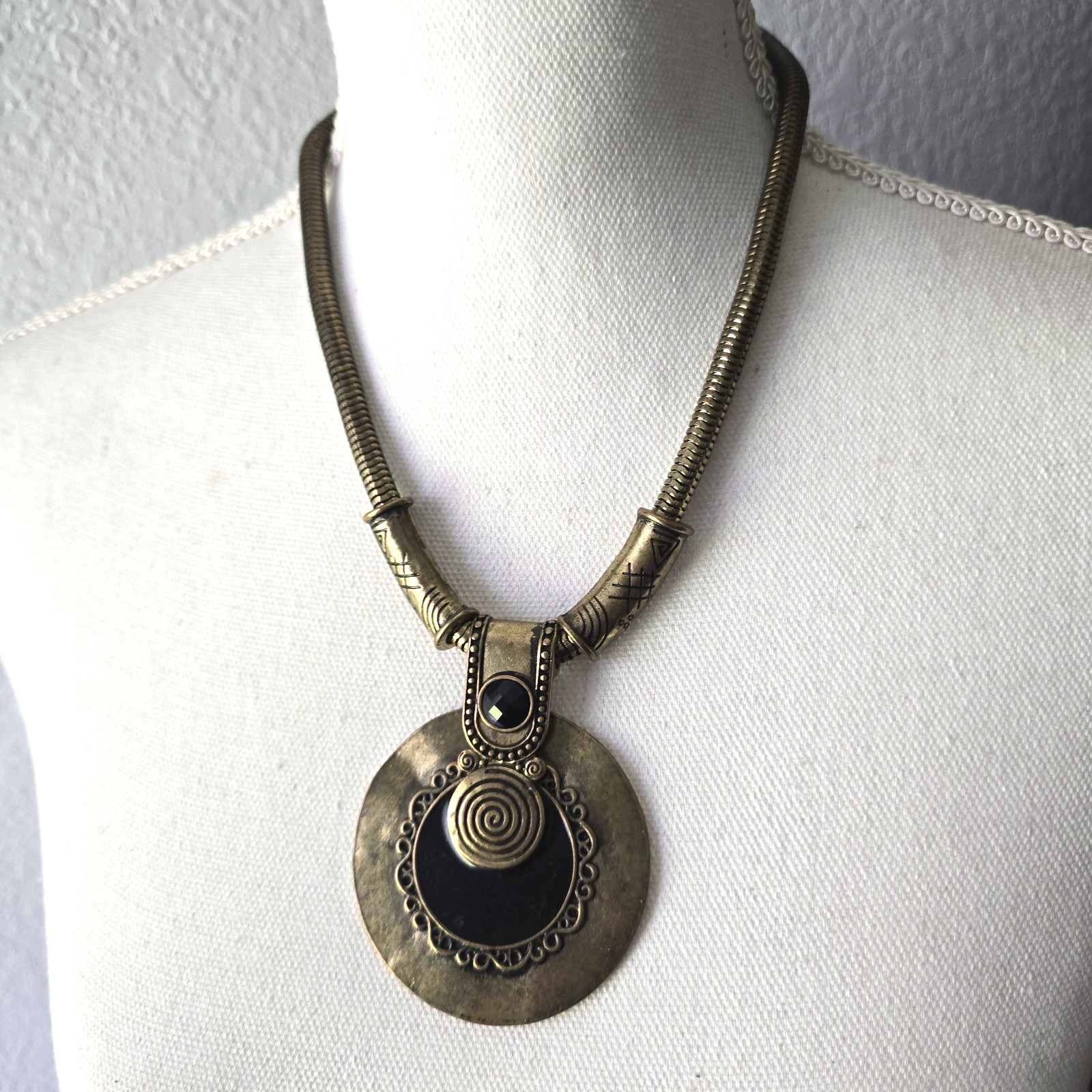 Vintage Bronze Tone Boho Etruscan Style Pendant Chain Necklace 20″L