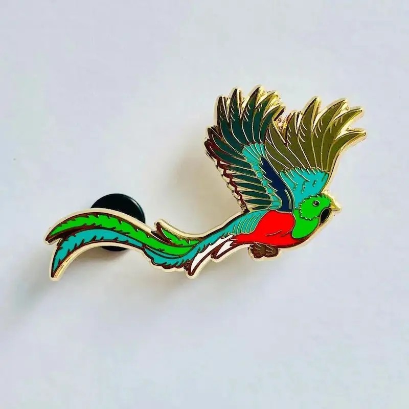 New Resplendent Quetzal Pin High Quality Luxurious Guatemala Bird Enamel Brooch