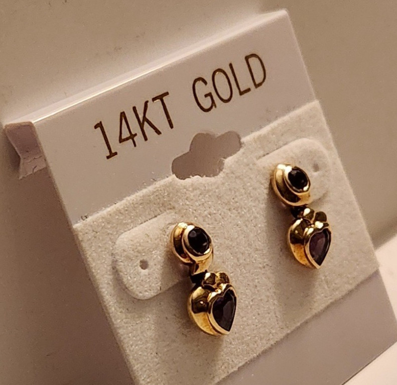 Vintage 14k Yellow Gold Drop Earrings – Heart & Round Bezel Set Amethyst Stones