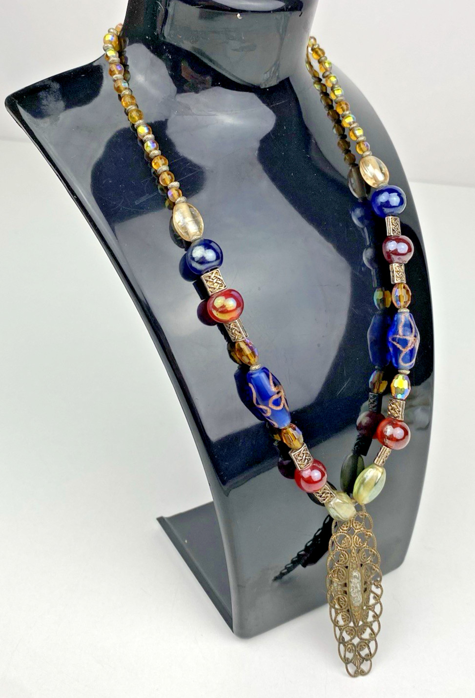 VTG Iridescent AB Carnival Glass Necklace Art Beaded Red Gold Filigree Blue EUC