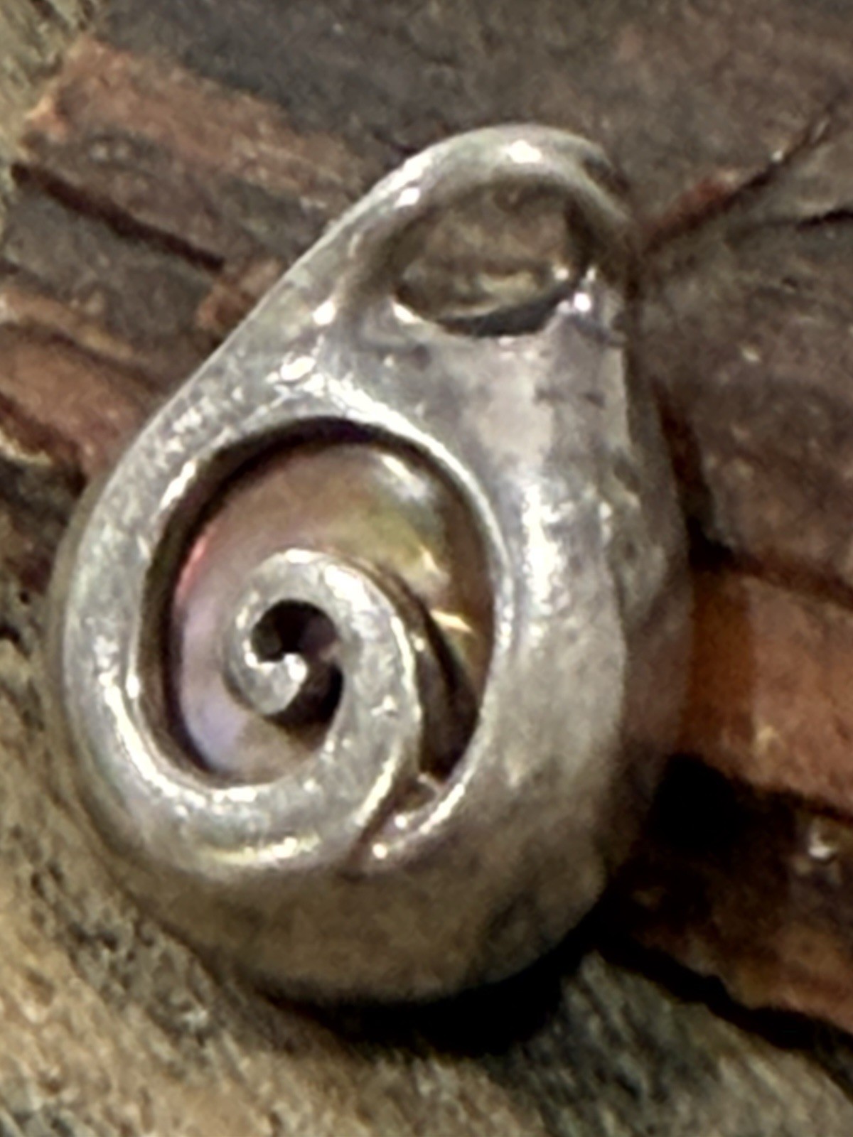 Vintage Sterling Silver Iridescent Abalone Paua Shell New Zealand Boho Pendant