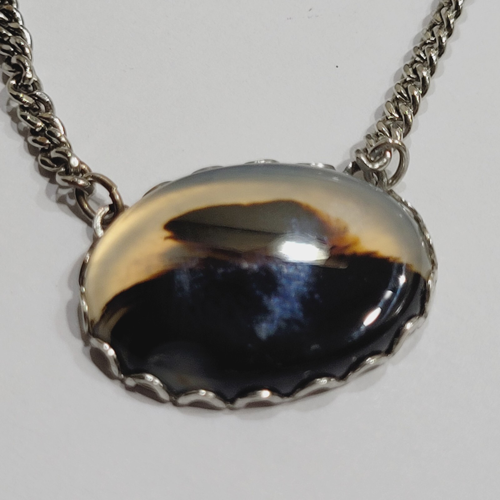 Agate Oval Cabochon Brown Shades Silver Tone Fancy Tie Bar Clip Clasp with Chain