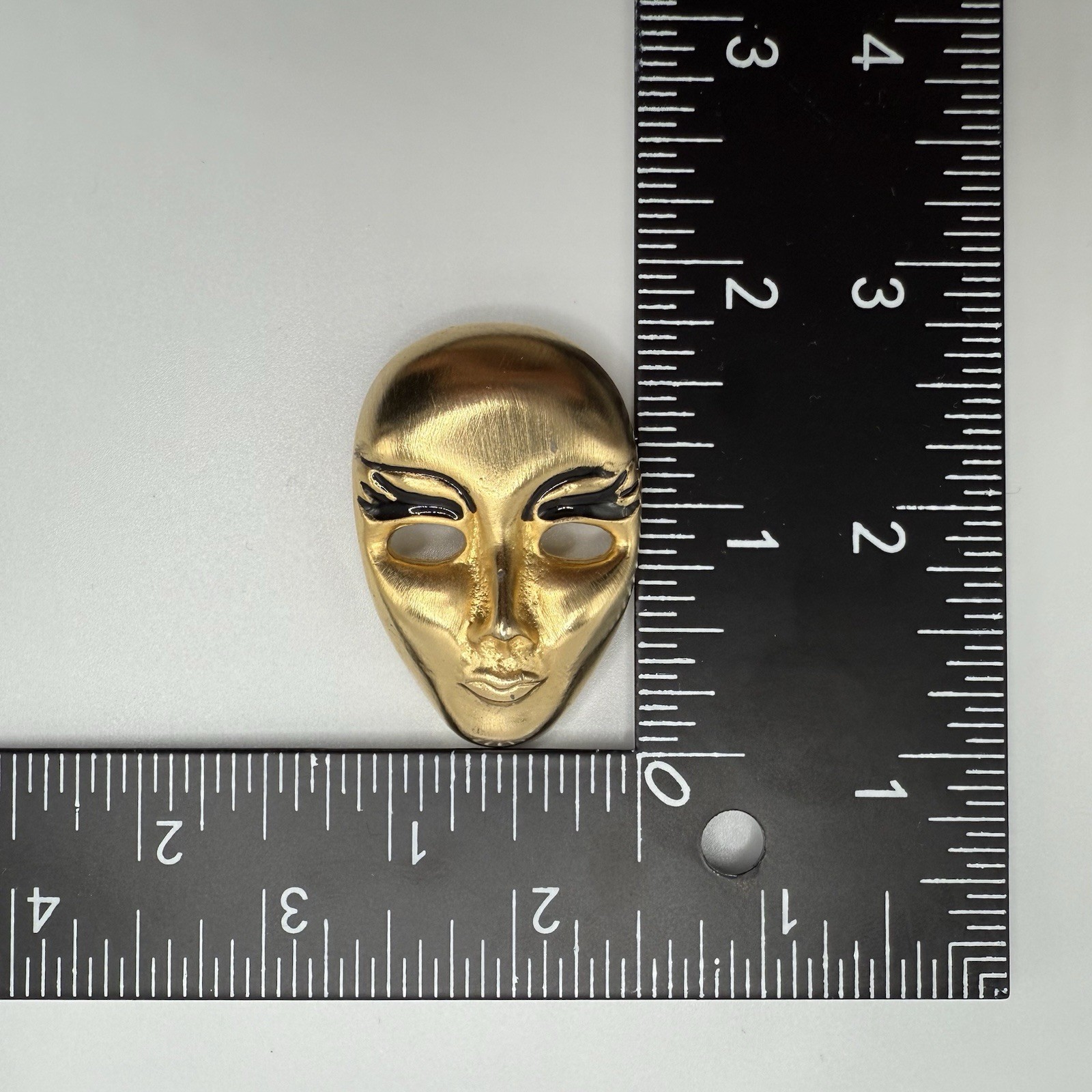 Rare Vintage Les Bernard Theatrical Gold Tone Figural Face Mask Brooch Pin