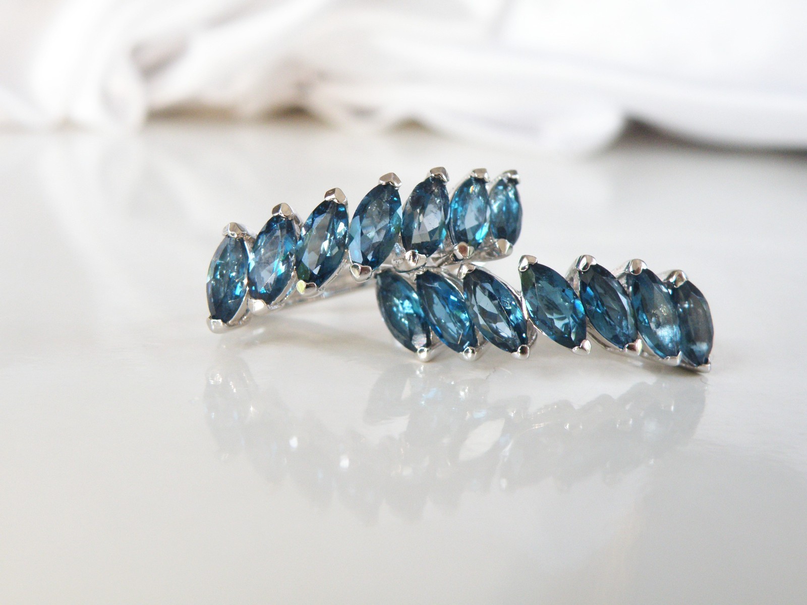Vintage Sterling Silver 925 Natural Heated London Blue Topaz Dangle Earrings