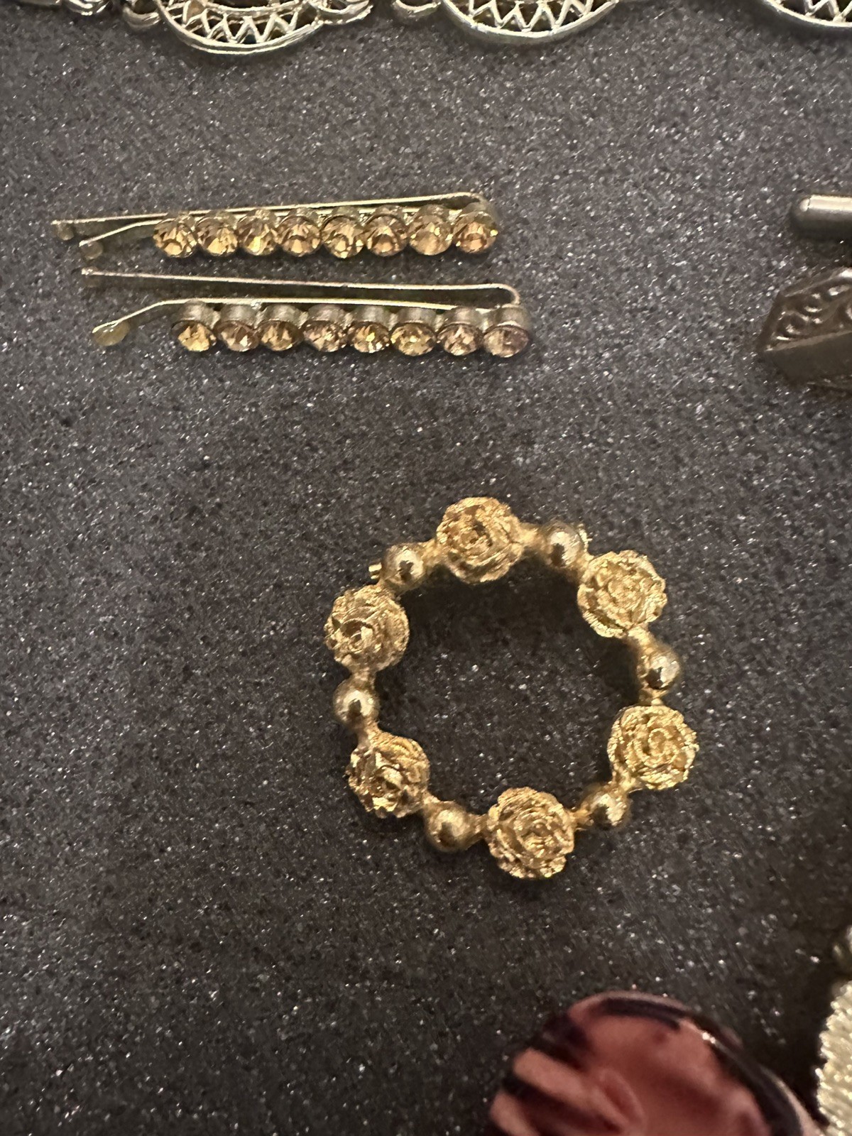 Vintage Estate Costume Jewelry Lot! Brooches and more!