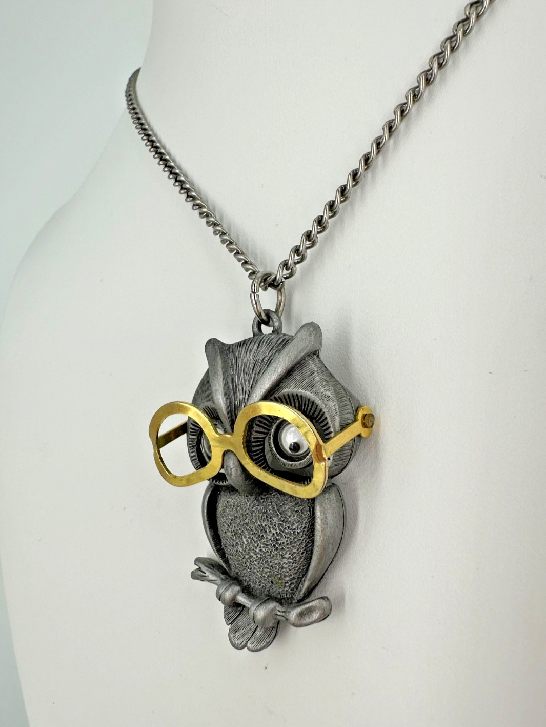 Vintage FAB Pewter Tone Googly Eyed Owl With Movable Eyeglasses Pendant Necklace