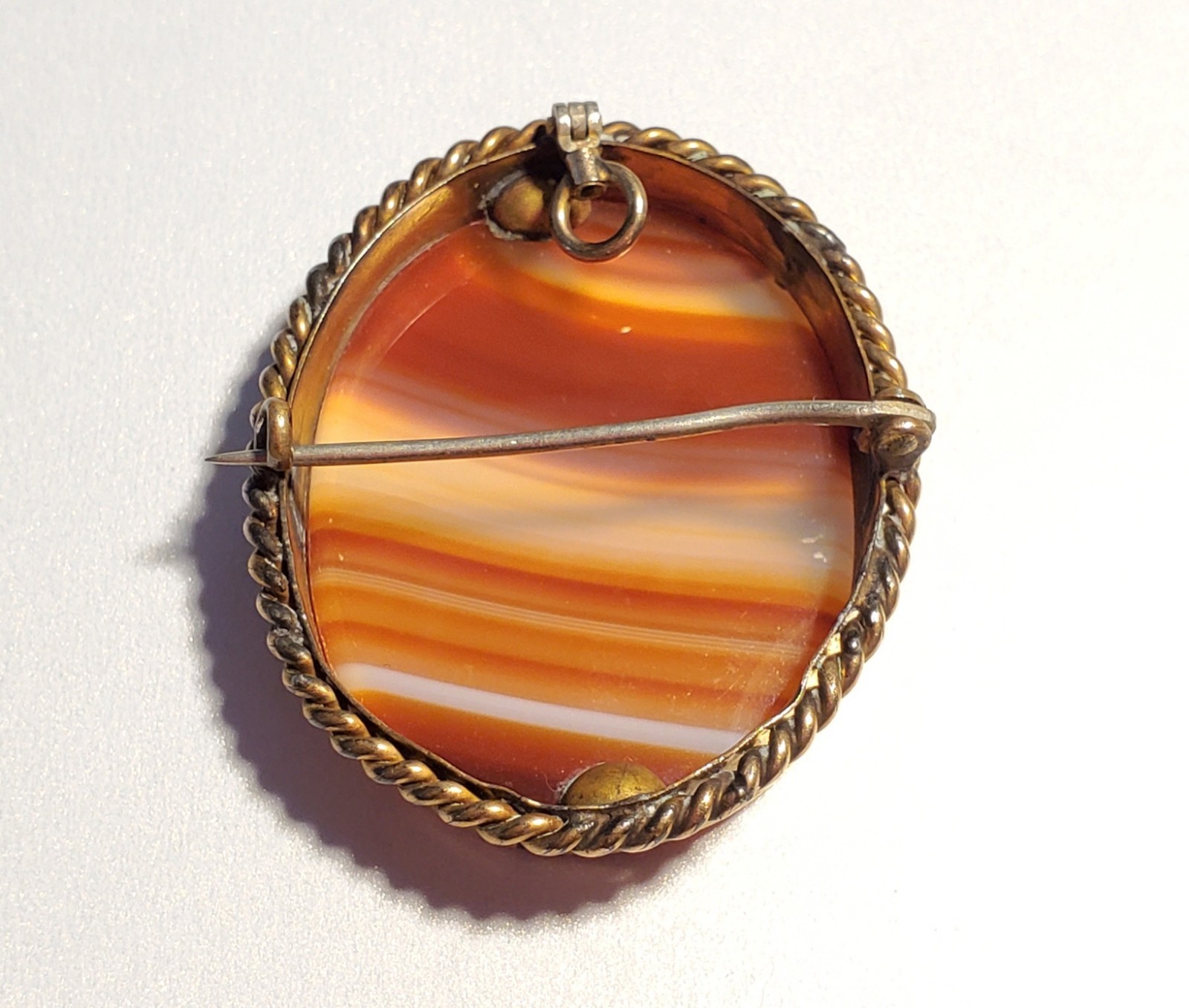 Antique Victorian Pendant / Brooch Banded Agate Twisted Rope Design Gold Filled