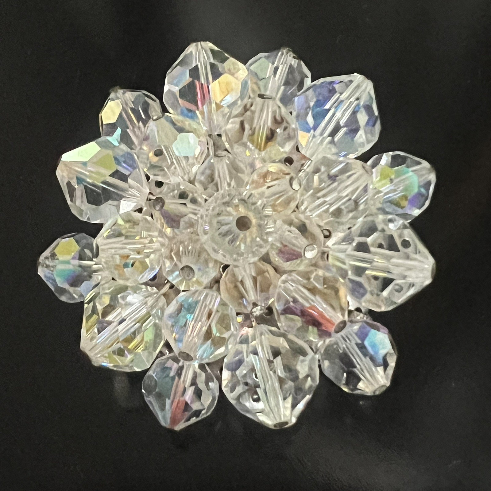 Vintage Clear Faceted Crystal Beaded Cluster Brooch Pin 1 3/4″ Retro