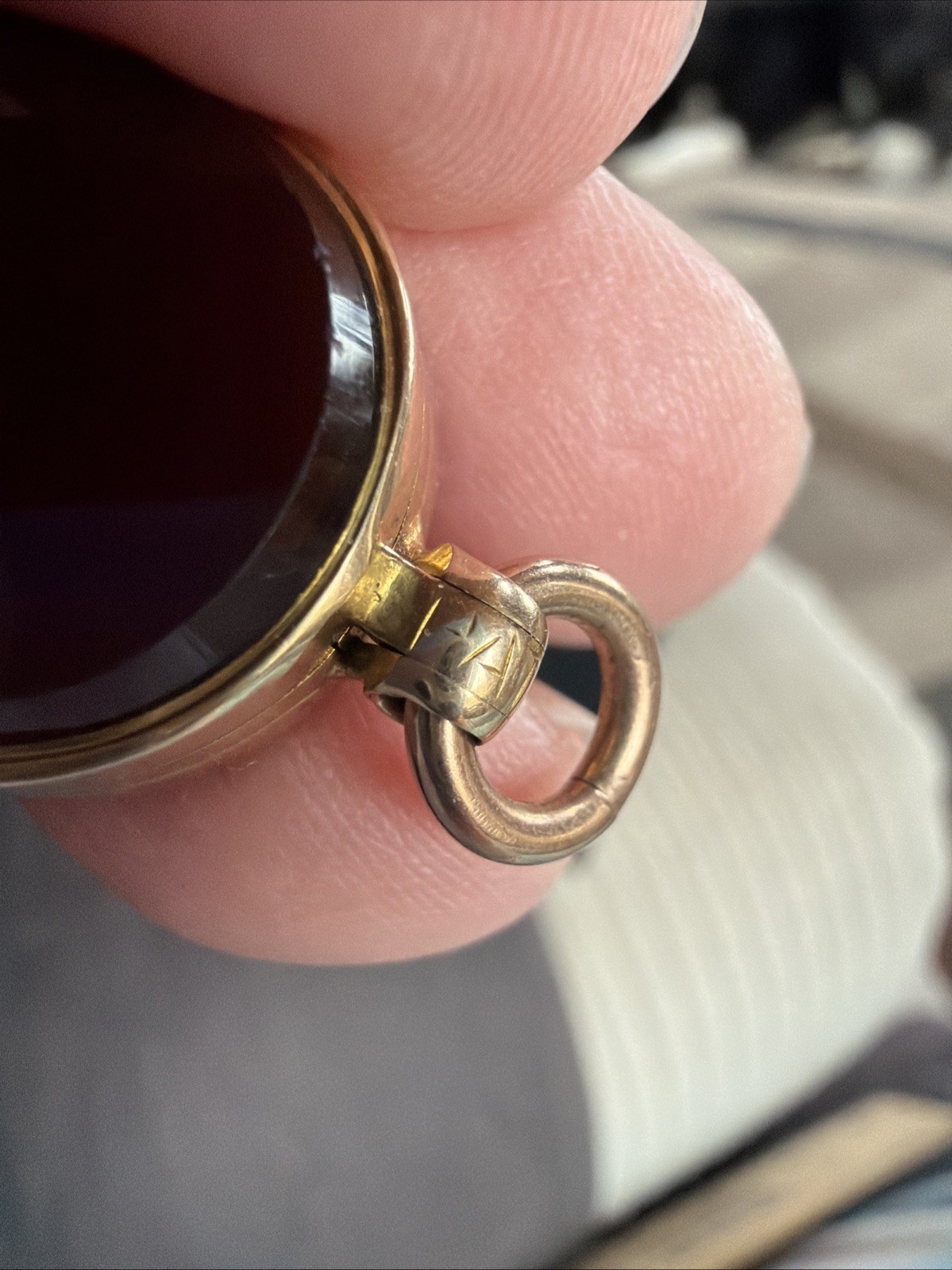 Victorian 9.3g Heavy Solid 9ct Gold Patented Locket Pendant Bloodstone Chip