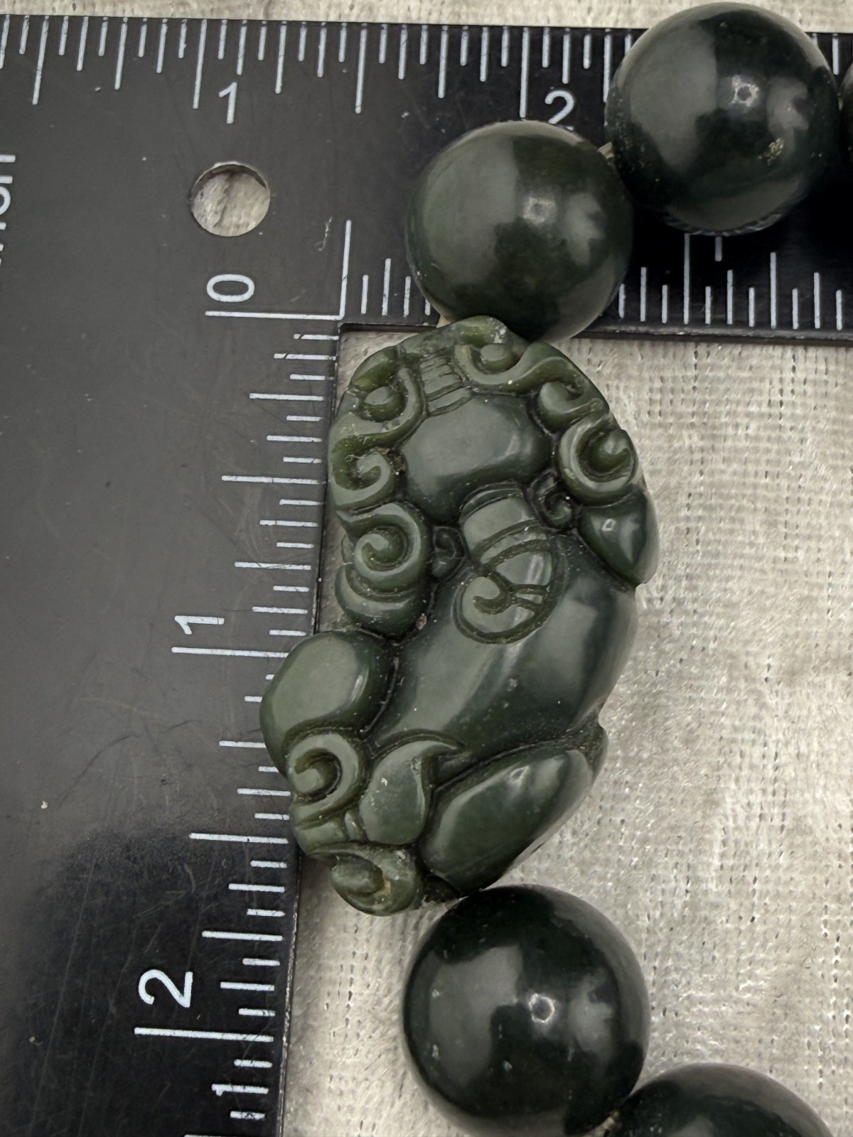 Pixiu Bracelet Green Carved Beads Stretch Band Feng Shui 8″
