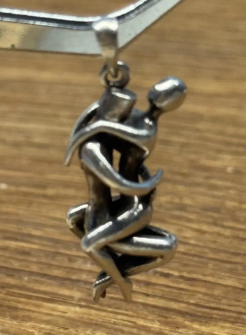 Vintage pendant sterling silver