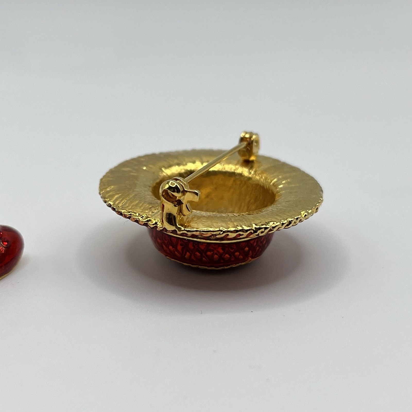 Red Hat Brooch and Earrings Set in Gold Tone Red Enamel and Rhinestones Vintage