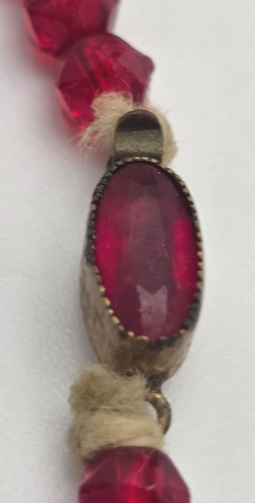 Vintage Czechoslovakia Red Faceted Crystal Glass Beaded Necklace 16″