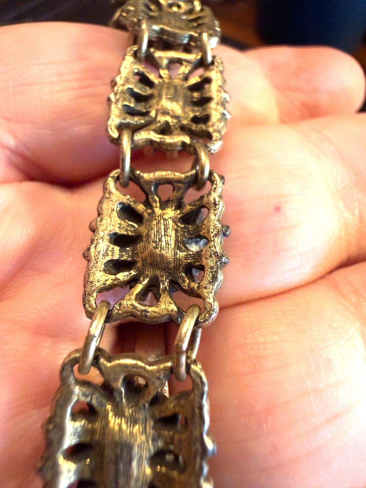 Bronze Tone Ruby Red Rhinestone Bracelet Fold Over Clasp Unsigned Size 7