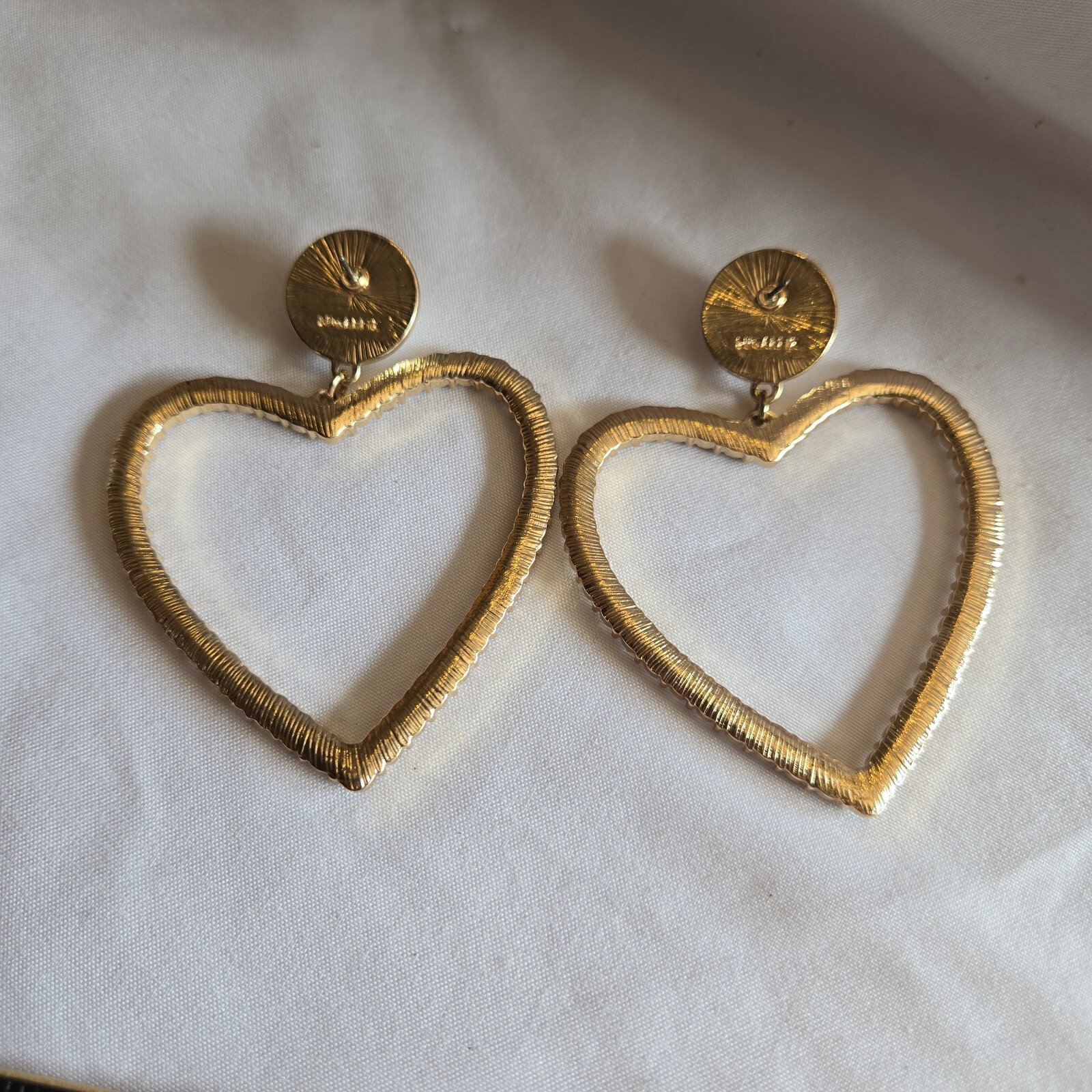 Sugarfix Signed Huge 3″ Rhinestone Heart Pierced Gold Tone Statement Earrings