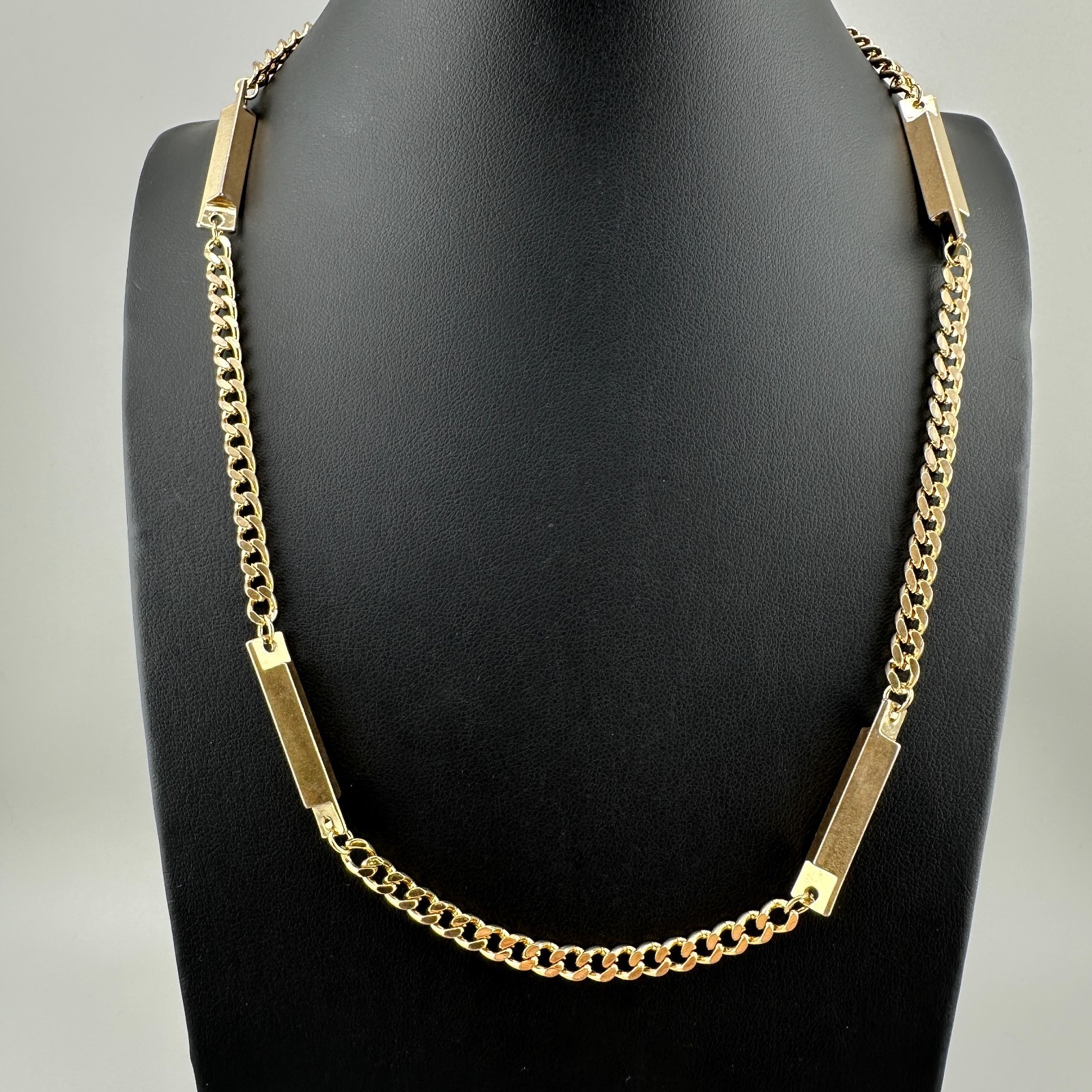 Vintage Chain Necklace Gold Tone Curb Bar Link 18″ Spring Ring Clasp 1990s Y2K