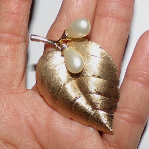 Crown Trifari signed pin with faux—OMG!!