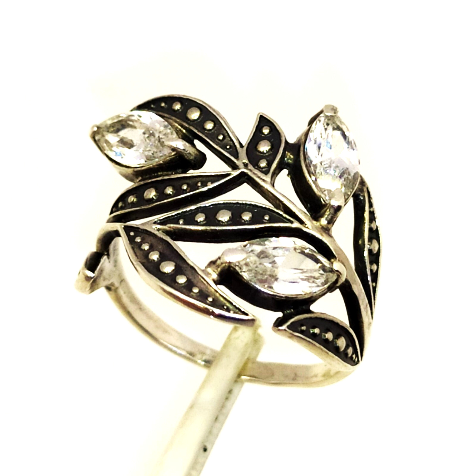 Vintage Luxury RING Silver 925 with Bright Stones -size: 8.25US (18.5mm) | #59