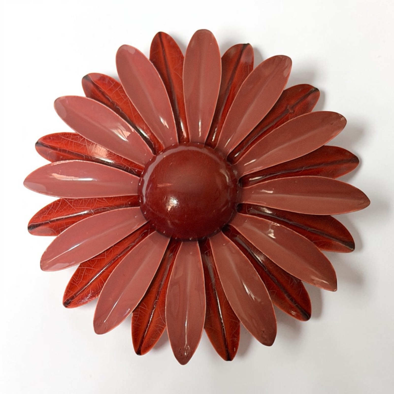 Vintage Retro Mod 60’s Rose/Rust Enamel Metal Daisy Flower Pin Booch (3 inches)