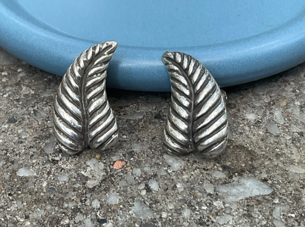 Los Castillo Taxco Sterling Huggie Scroll Hand Wrought Bead Screw Back Earrings