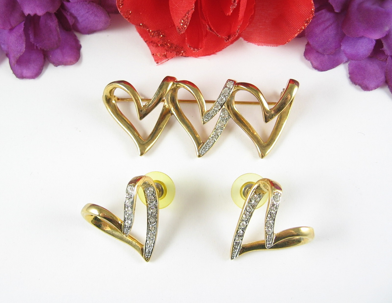 3/2 Rhinestone HEARTS Vintage PIN & EARRINGS Brooch Pierced Goldtone Silvertone