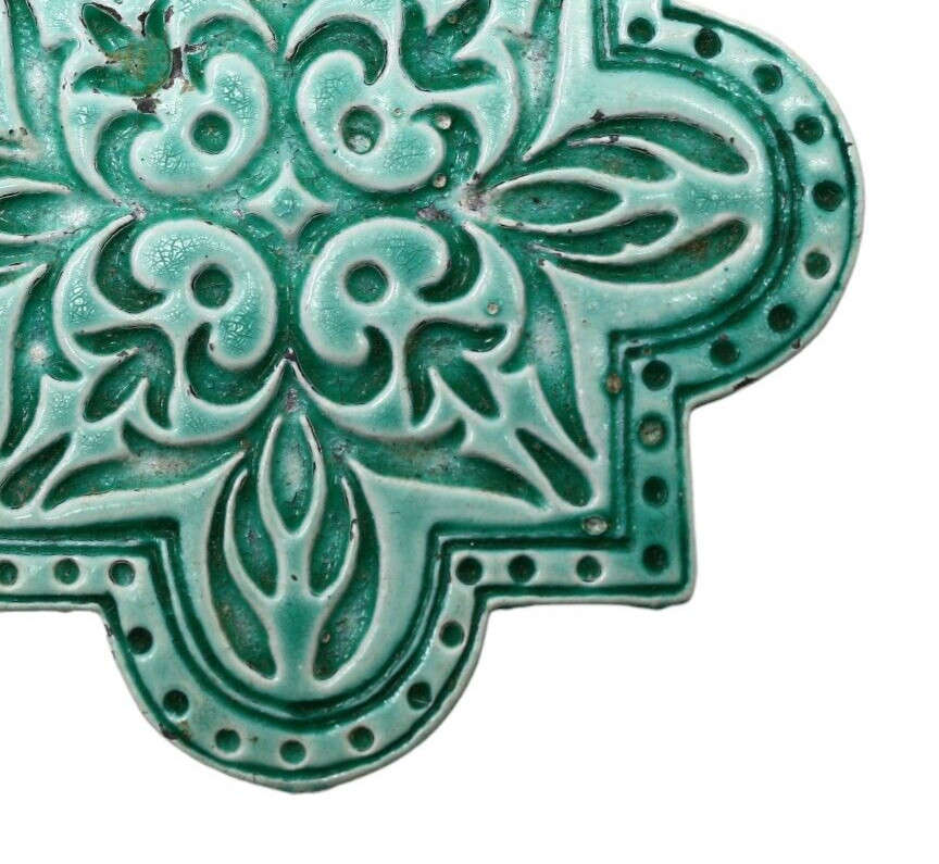 Vintage Turquoise Glazed Ceramic Wall Tile Pin Brooch 2 1/4″ Across – Hey Viv