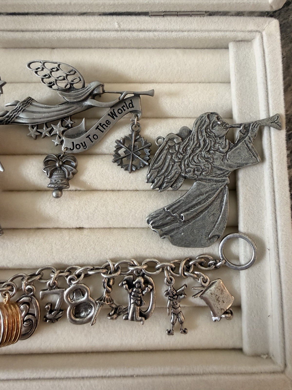 Lot of 5 Vintage CHRISTMAS Collection Silver 12 Days Of Christmas Bracelet