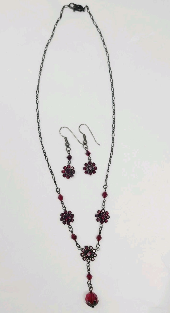 Vintage Austrian Crystal USA Necklace Earrings Set Red Garnet Crystals Black