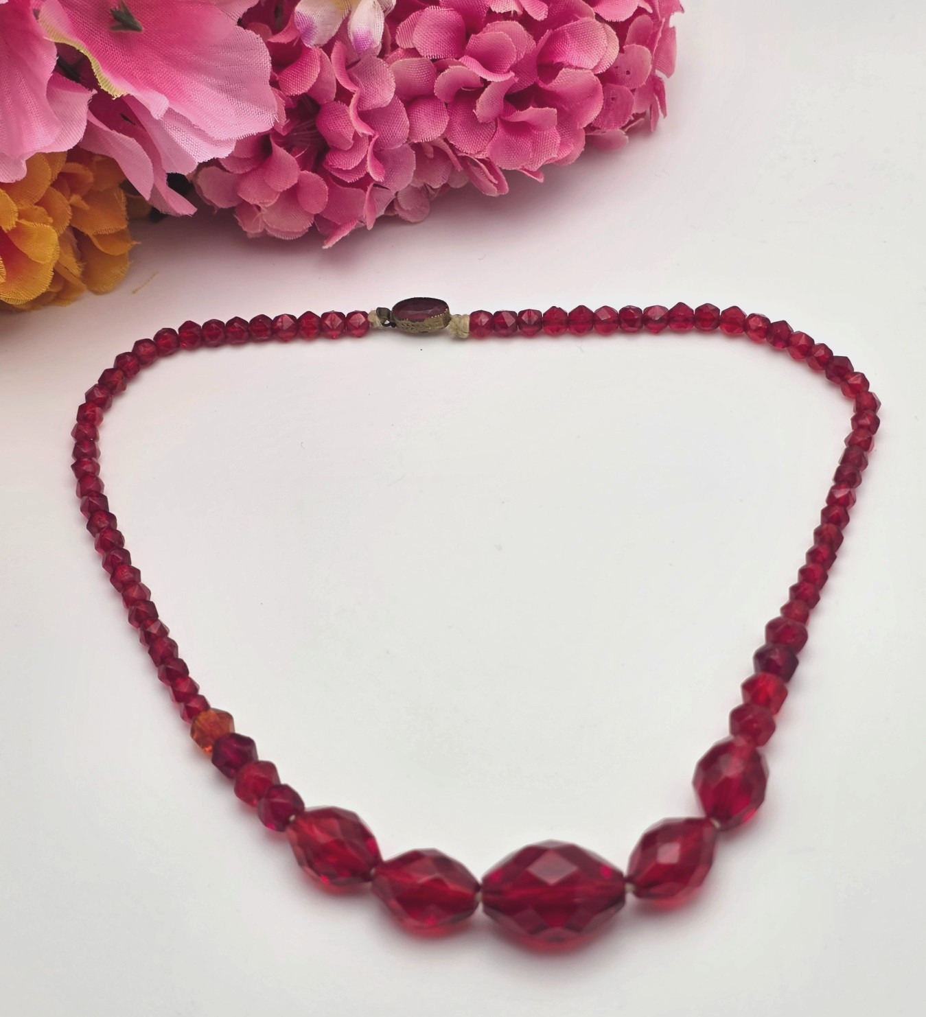 Vintage Czechoslovakia Red Faceted Crystal Glass Beaded Necklace 16″