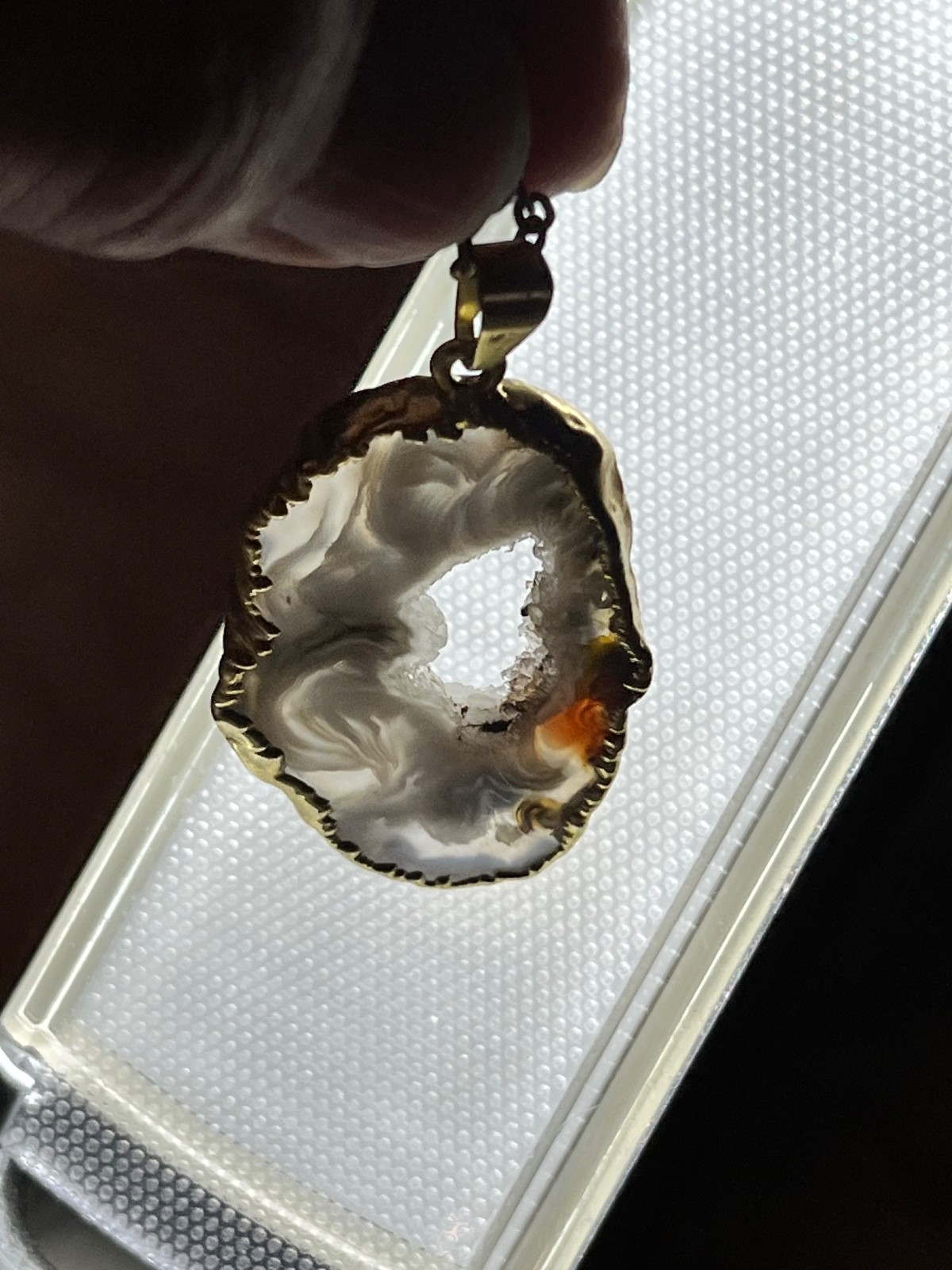 Vintage Translucent Geode Slice Pendant Necklace