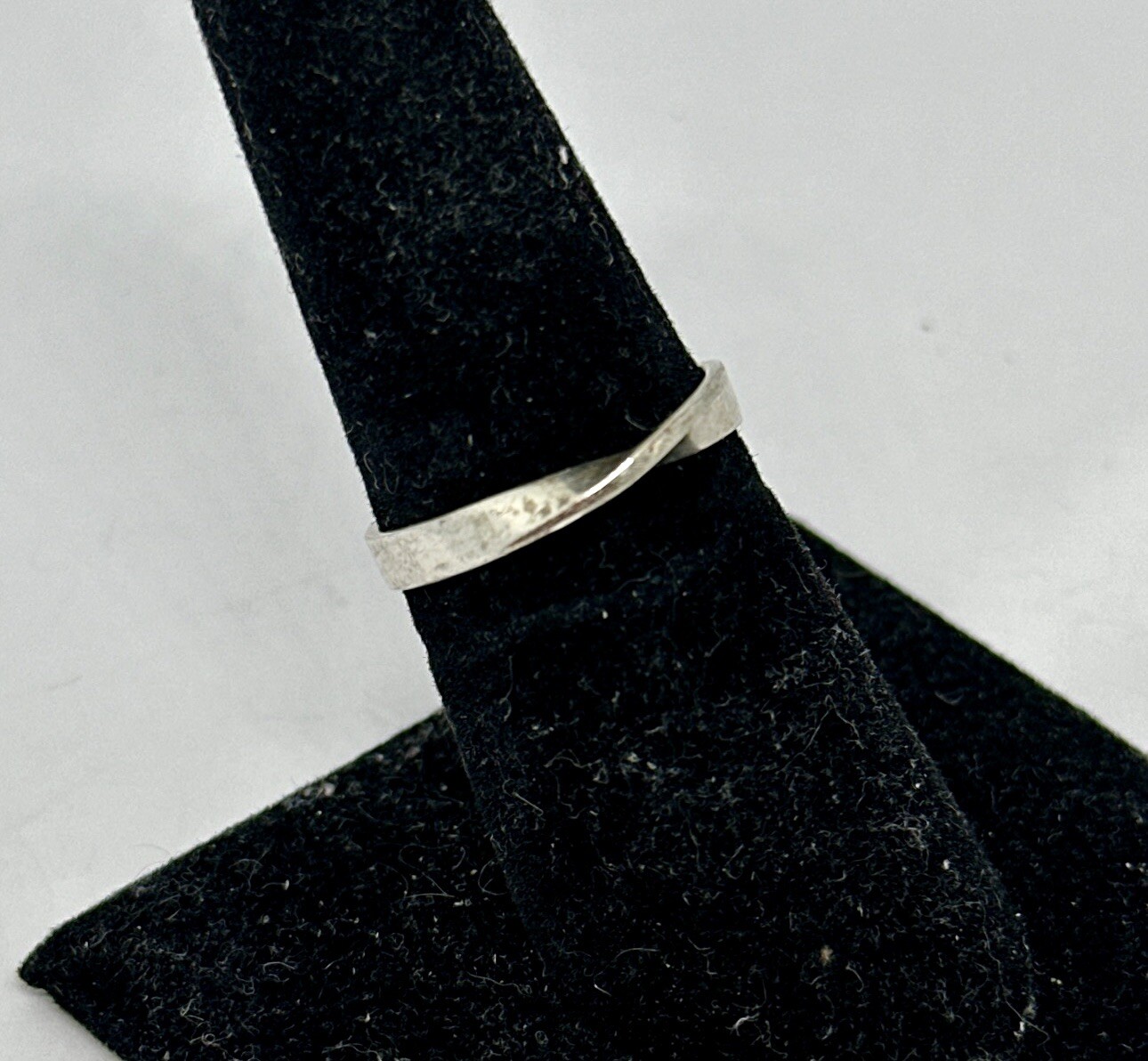 Sterling Silver Band Twist Ring Size 7 Stamped IBB TH 925 1.9 Grams