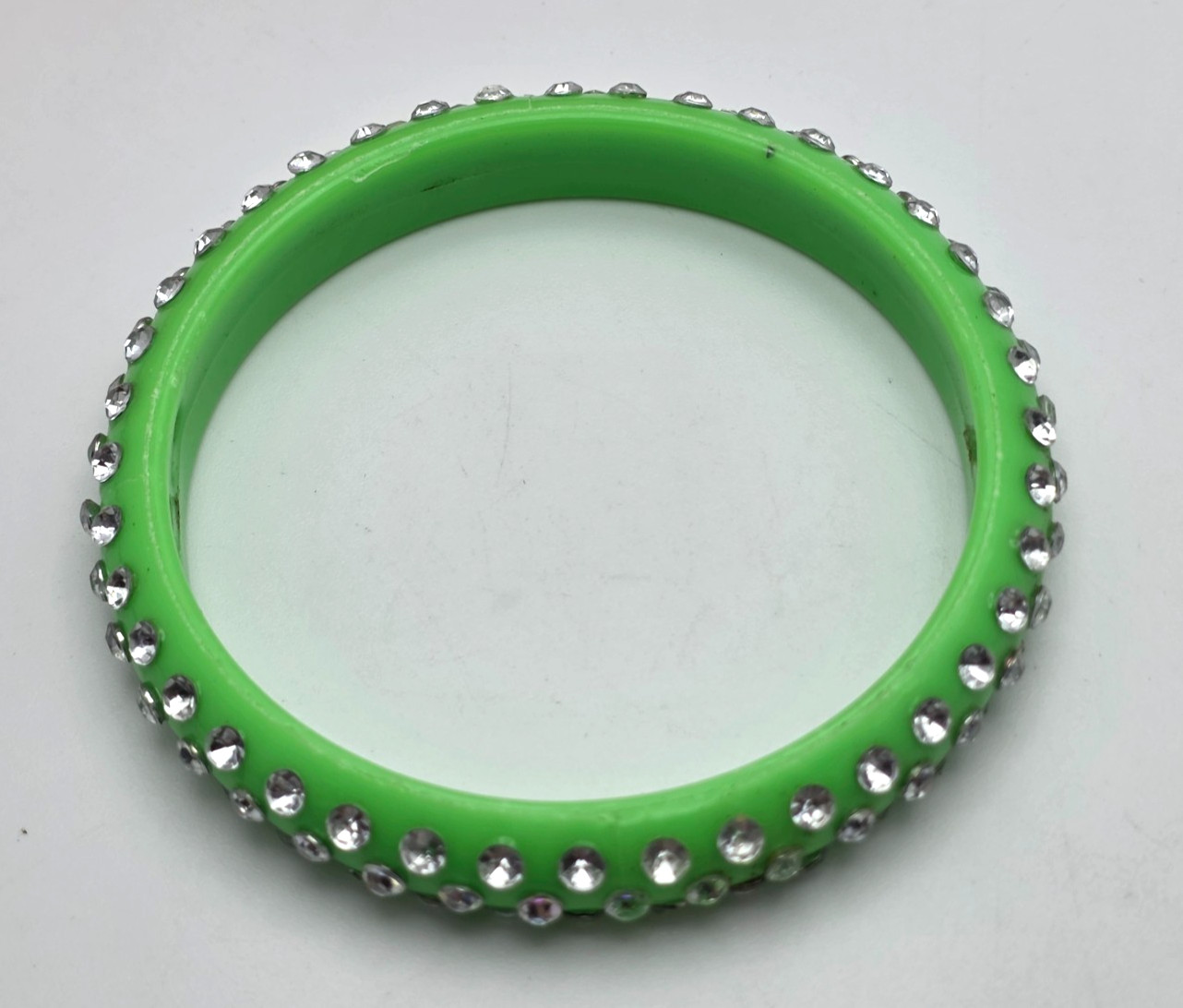 Vintage Clear Crystal Green Acrylic Bangle Bracelet 8″ Neon Lime Lucite
