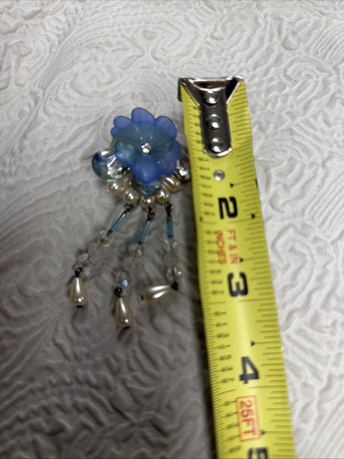 Vintage 1950’s 3D Dimensional Floral Cluster Top Flower Dangle Clip Earrings
