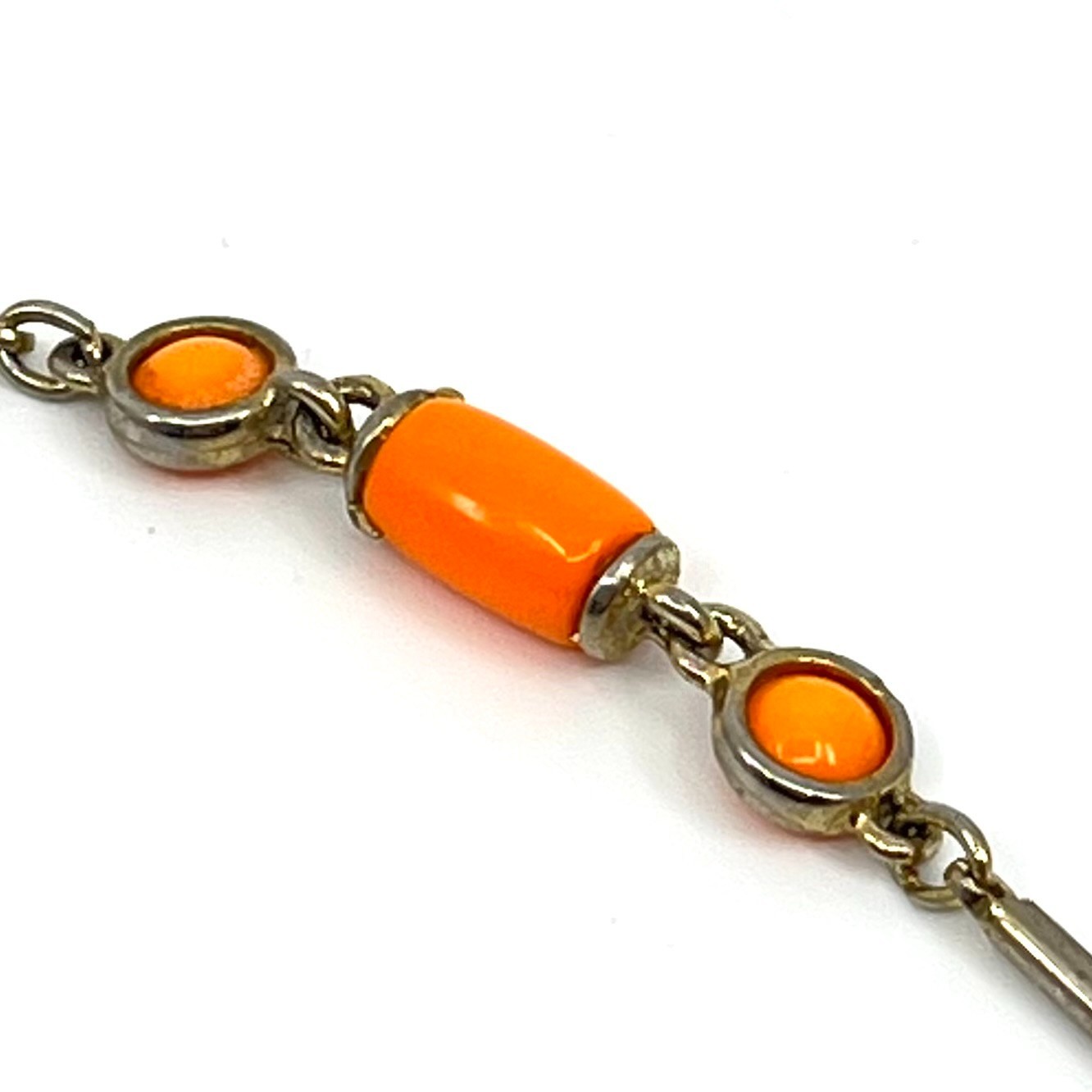 Vintage Orange Enamel Bar Link Station Necklace Silver Tone Mod 36″ Spring Ring