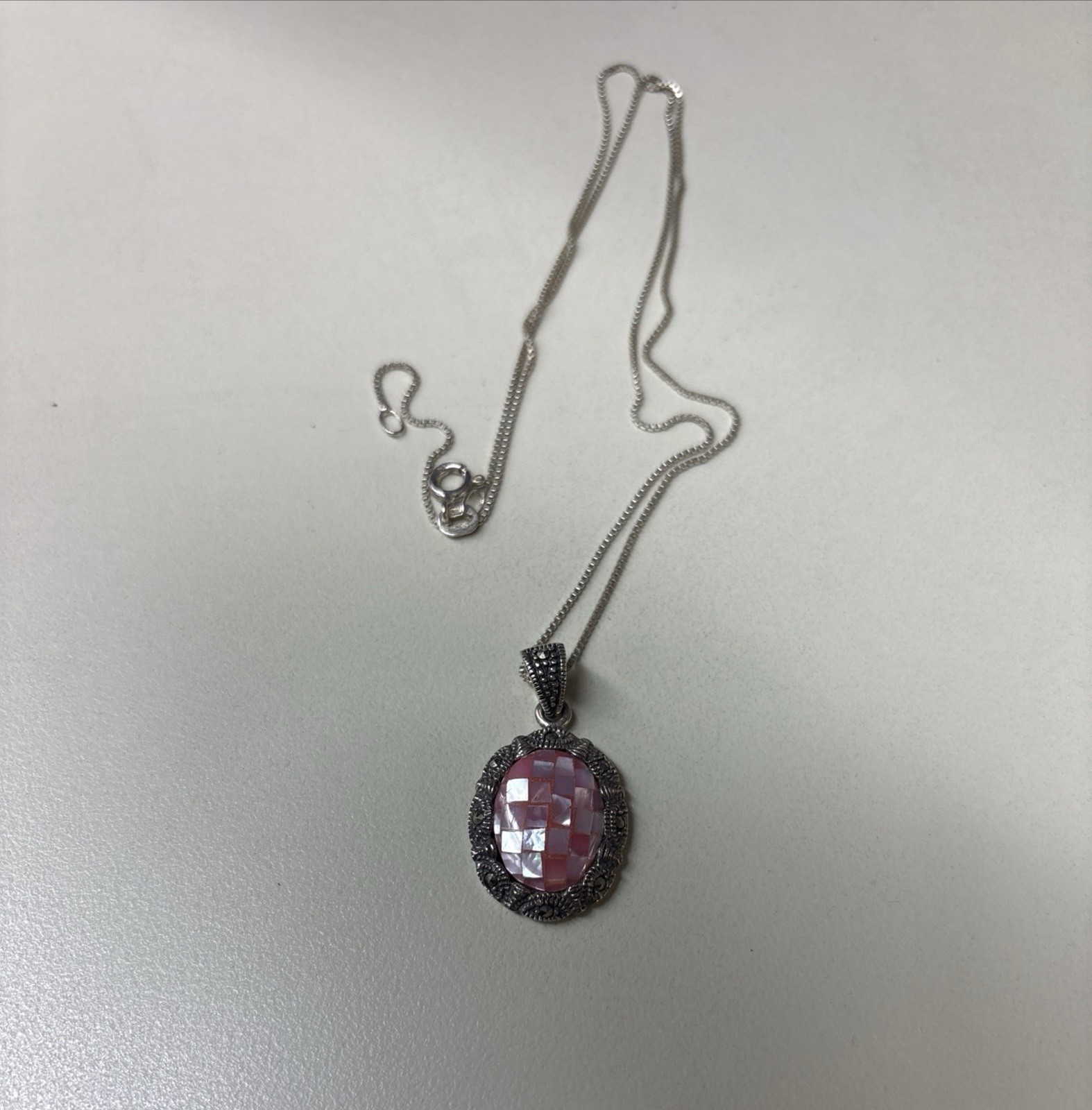 Beautiful Vintage Unique Pink Stone 925 Italy Pendant & Chain Necklace 925 Nice