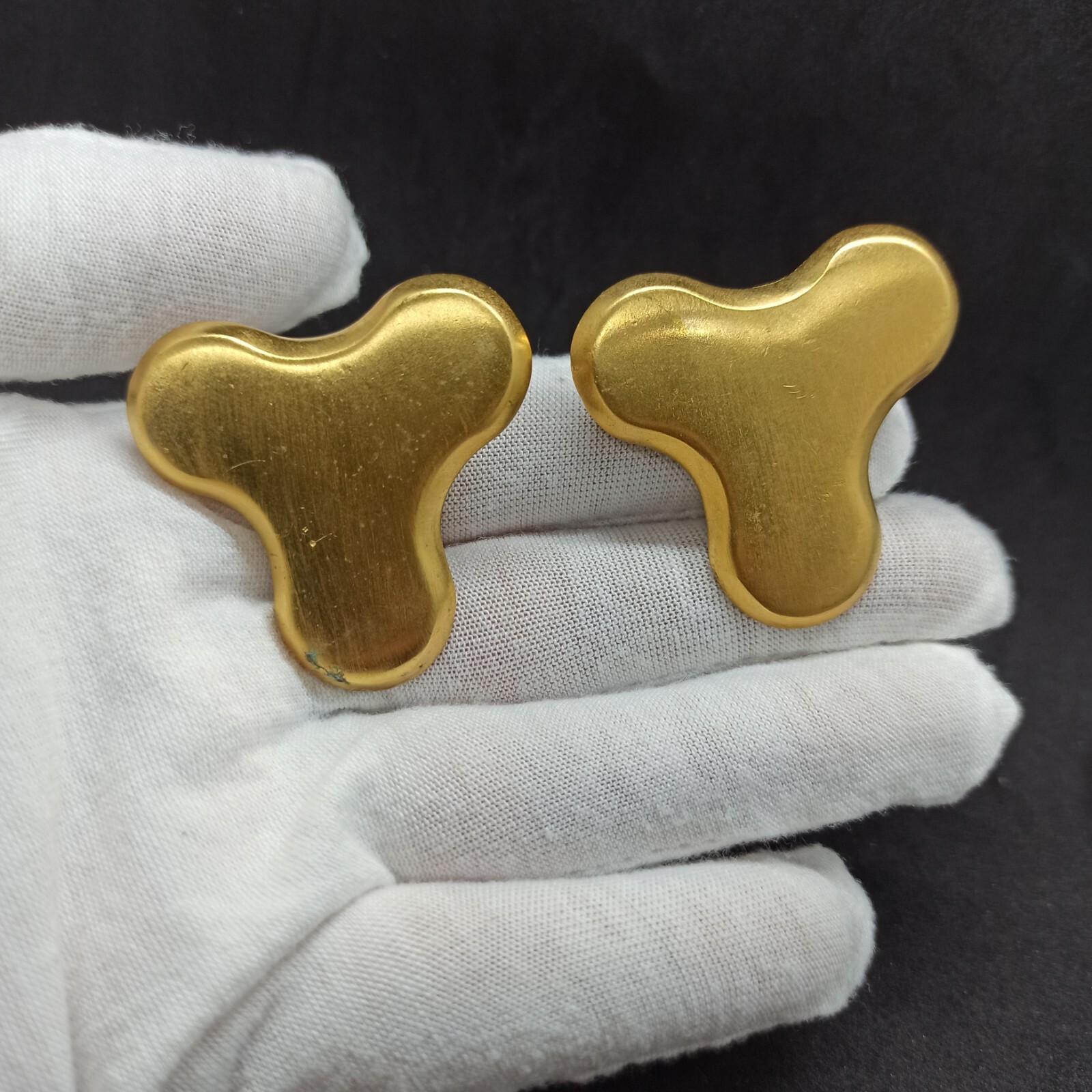 Authentic Vintage Signed REVERE Earrings Large Clover Gold Modernist Elegant
