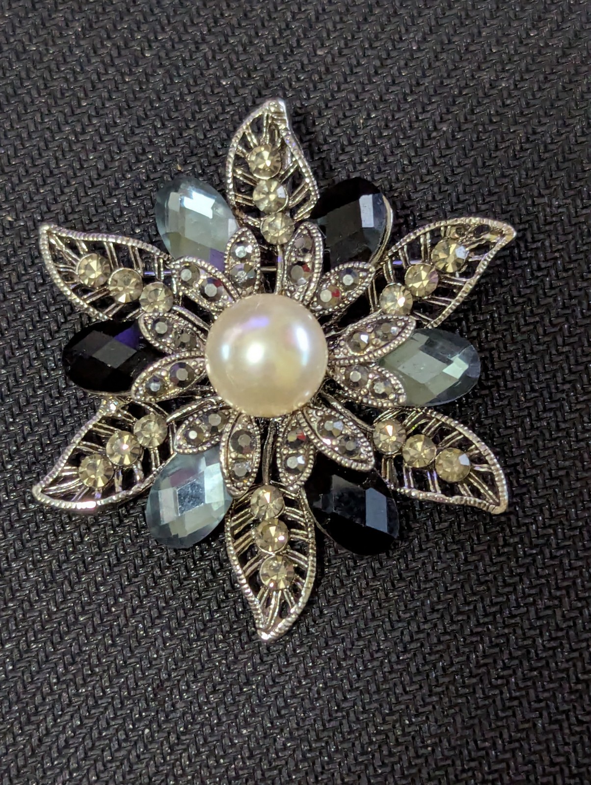 Black and Gray Glass Flower Brooch Pendant Faux Pearl Vintage Jewelry