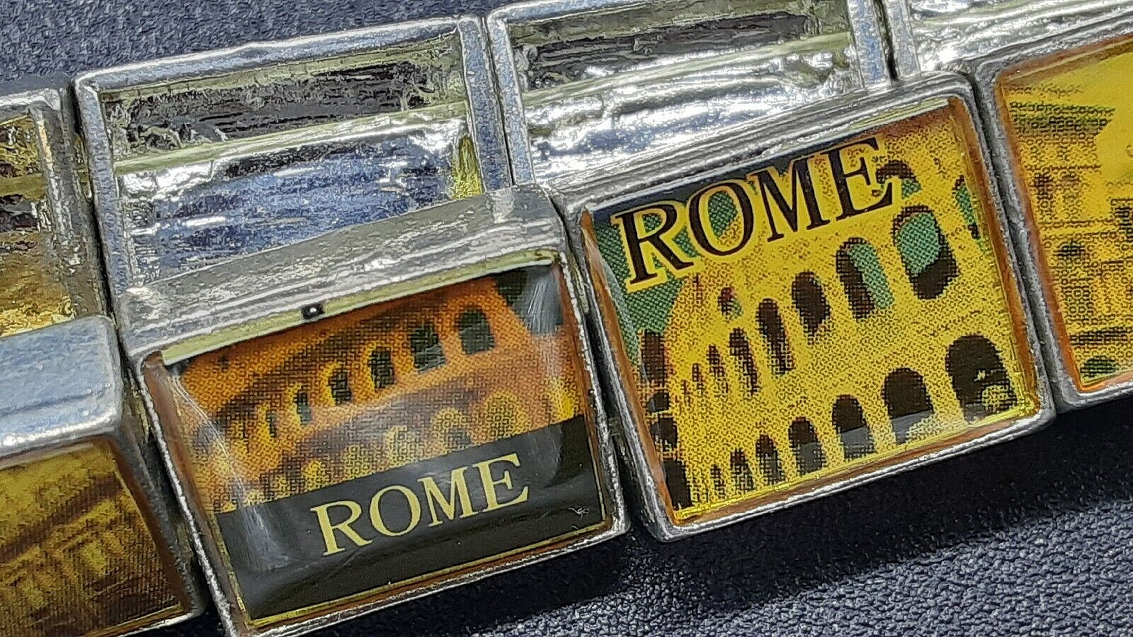 Rare Vintage Square Stretch Bracelet “Rome Italy ” Buildings Flag Landmarks