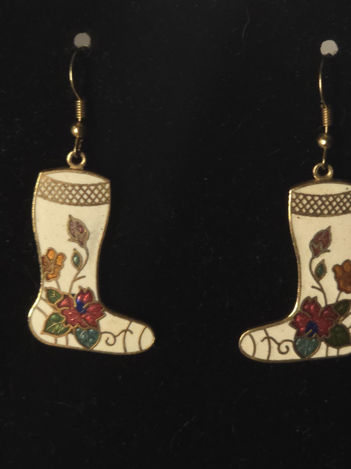 Vintage cloisonne white socks flower enamel gold tone earrings 39×21 mm