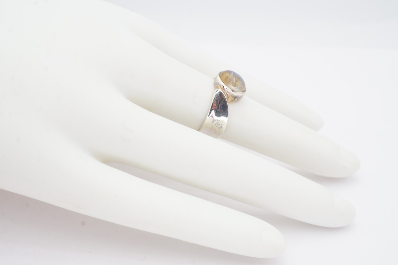 Vintage Sterling Silver 925 Clear Stone Ring Size 5.75
