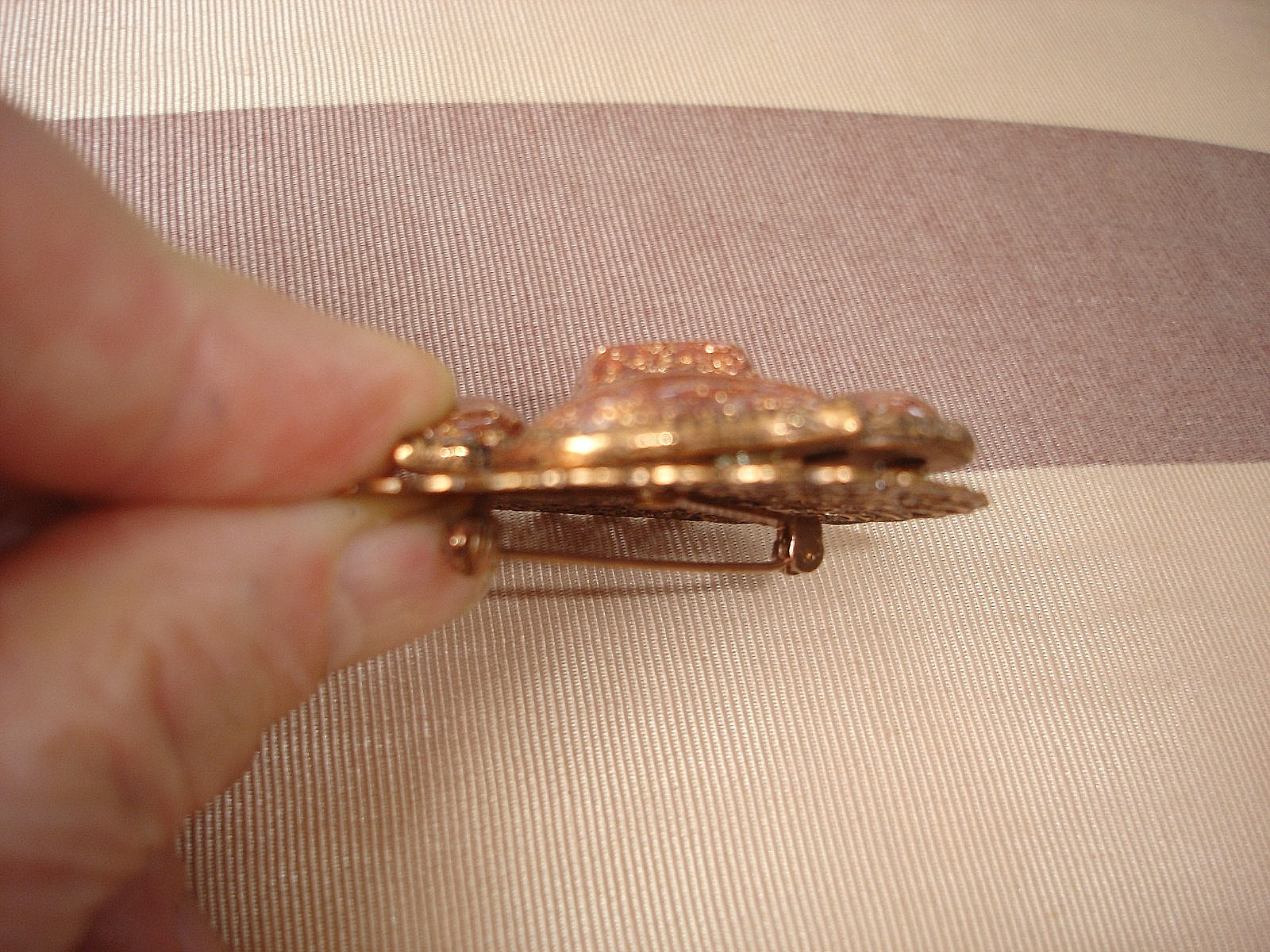Vintage Lovely Almost 2 Inch Round Filigree Copper Sparkly GOLDSTONE Pin Brooch