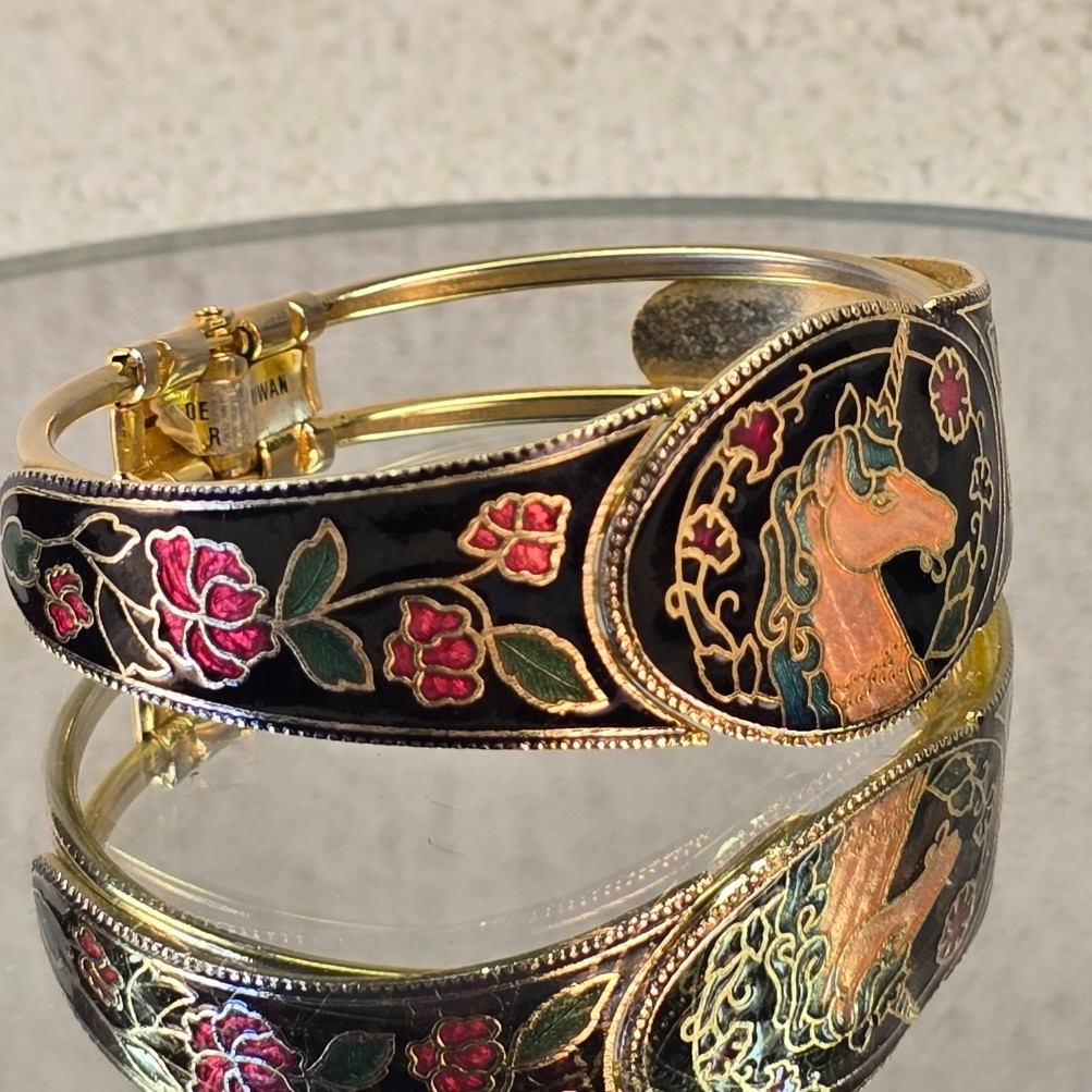 ESTATE VINTAGE CLOISONNE ENAMEL UNICORN FLORAL HINGED BRACELET