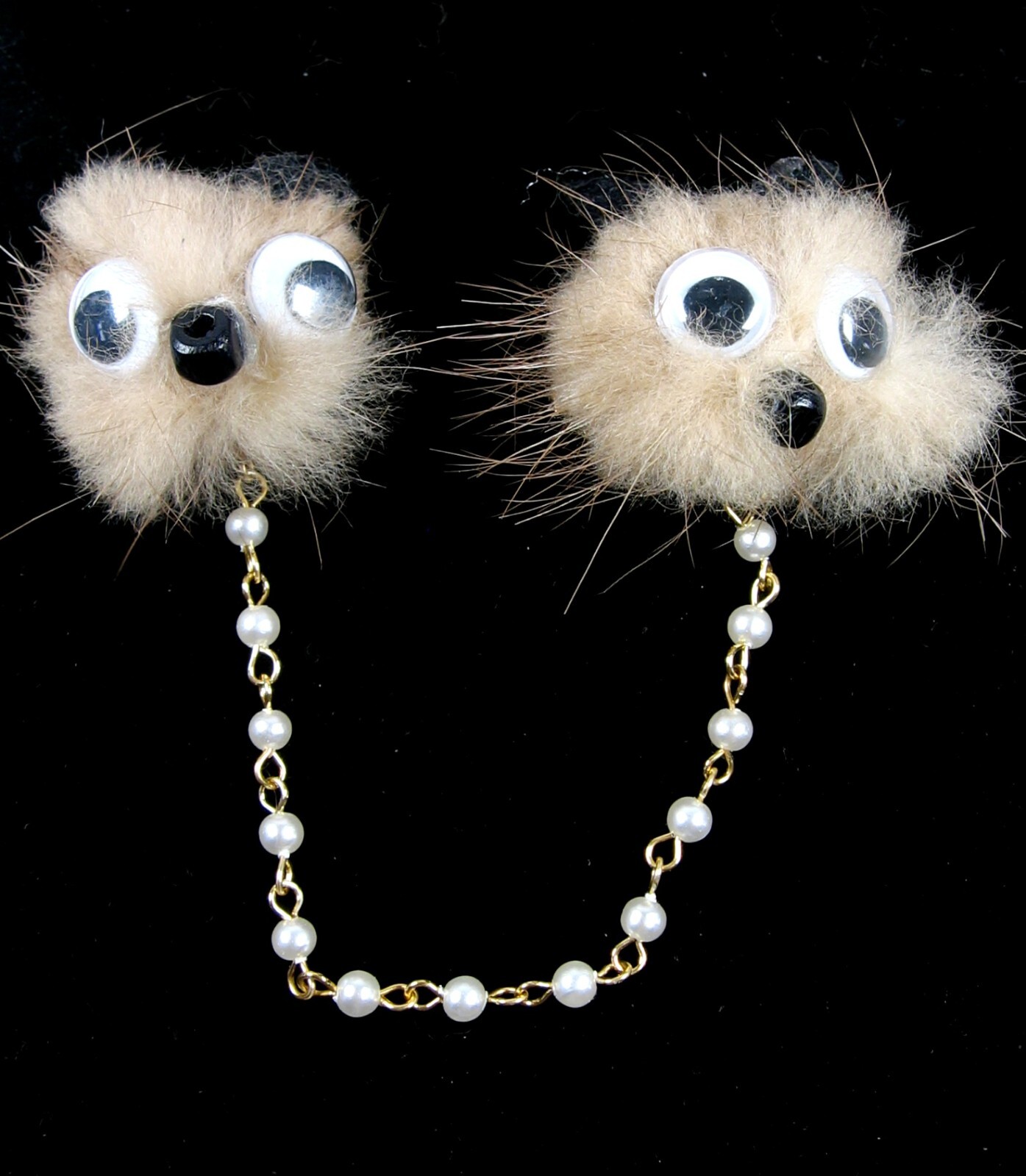 Vintage FUN Faux FUR FOX SWEATER GUARD Beads GOOGLY EYES Goldtone Clips