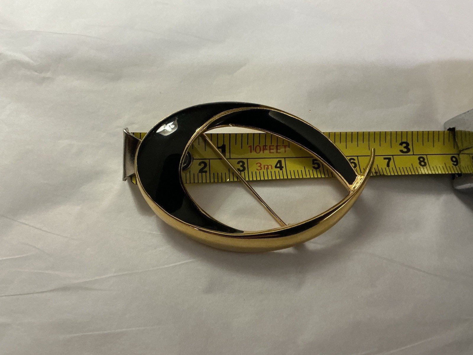 Vtg Trifari 2.5”Brooch 1.75”Earrings Set GoldT BlkCold Enamel Modernistic 1980s