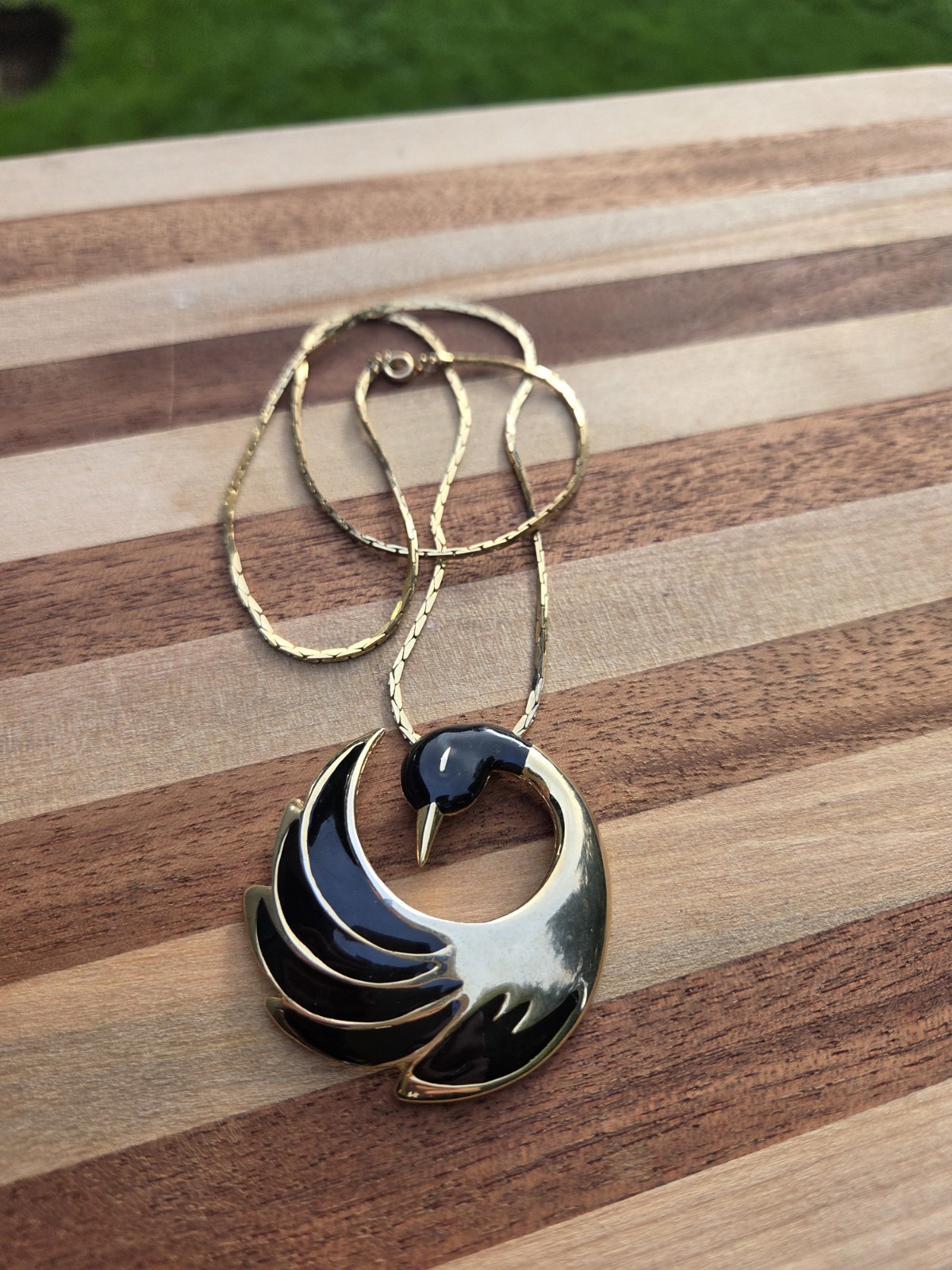 Vintage Orena Paris Swan Pendant Necklace Chain Black Enamel Gold Tone Bird Duck