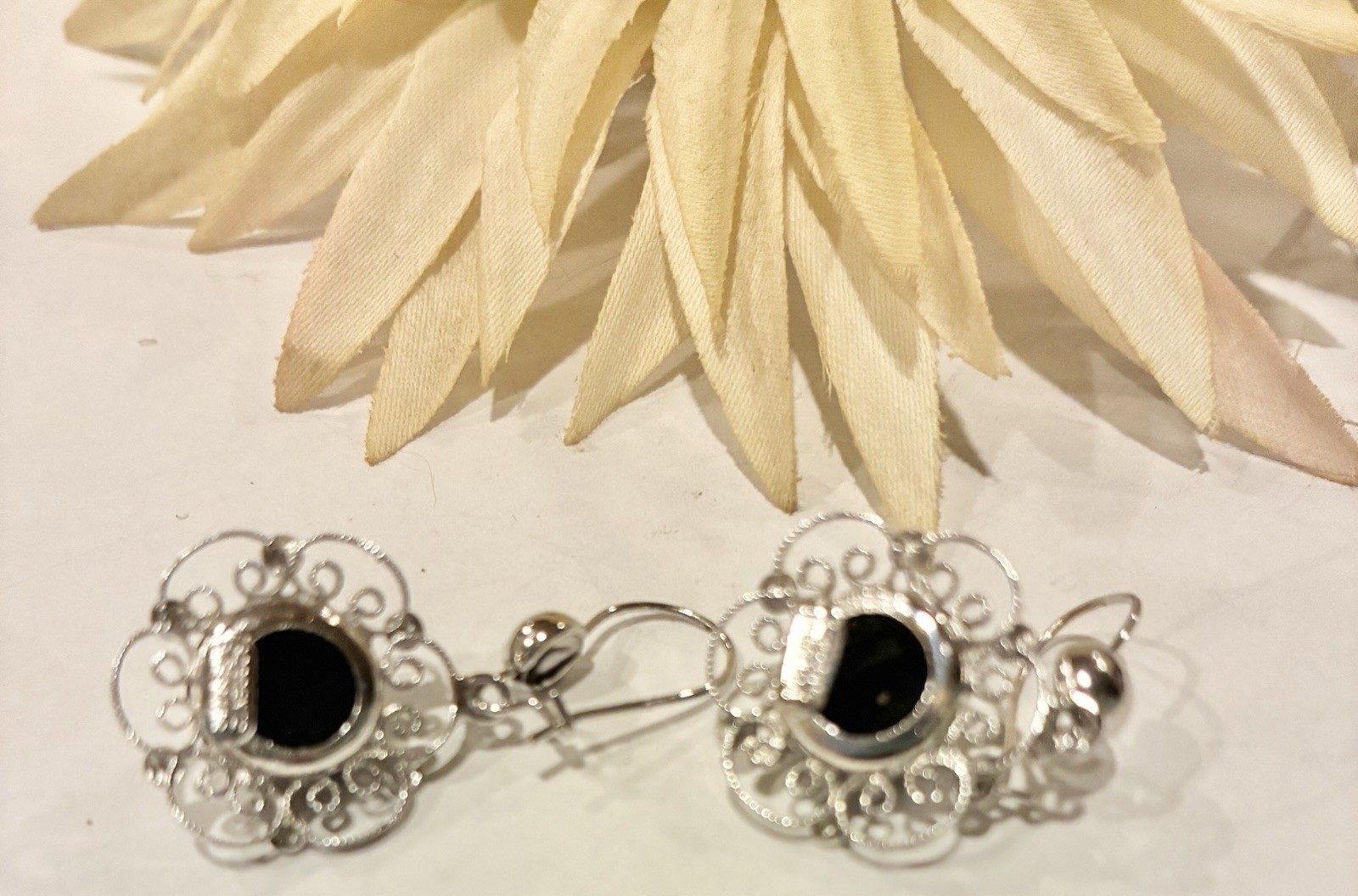 Sorrento Sterling Silver 925 Drop Earrings Sz 1.5 In Hook Pierced Dangle