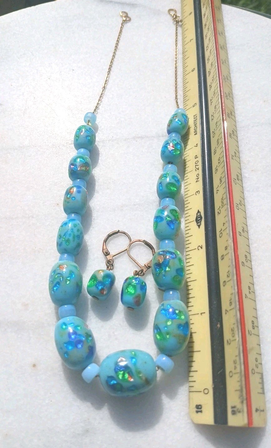 SALE VINTAGE JAPAN FOIL RAINBOW CONFETTI GLASS BARRELL SLIDE CHAIN NECKLACE SET