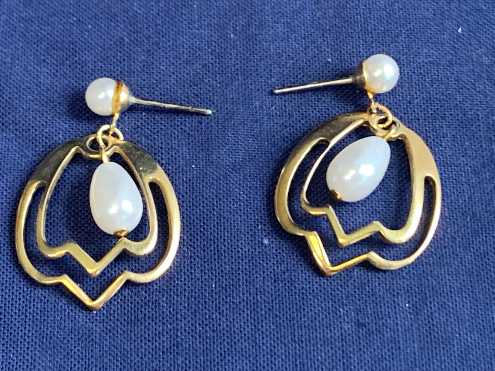 Vtg Earring Lot Costume Jewelry Enamel Faux Pearl Tigers Eye Hematite Malachite