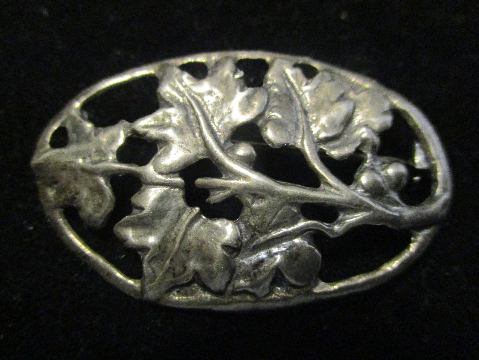Antique Vintage Arts & Crafts Ivy Berry Sterling Silver Artisan Oval Brooch Pin!